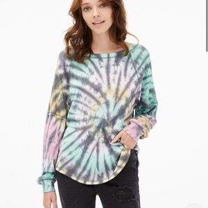 Aeropostale Long Sleeve Tie Dye Thermal Size M